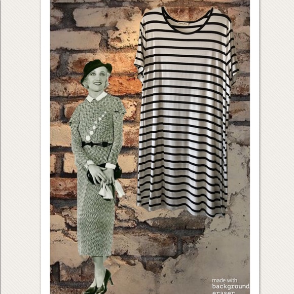 Street Shop Dresses & Skirts - NWOT! Street Shop Navy Striped T-Shirt Dress.